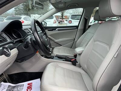 2017 Volkswagen Passat 1.8T R-Line   - Photo 10 - Jonestown, PA 17038