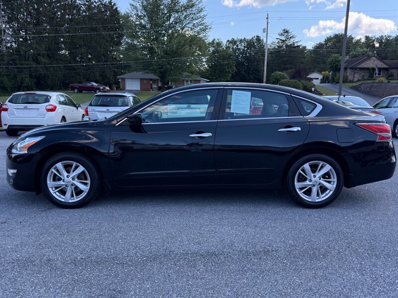 2015 Nissan Altima 2.5 - Photo 1 - Jonestown, PA 17038