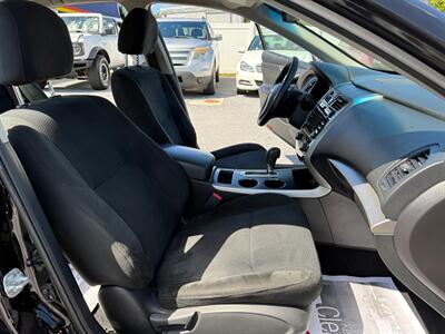 2015 Nissan Altima 2.5   - Photo 17 - Jonestown, PA 17038