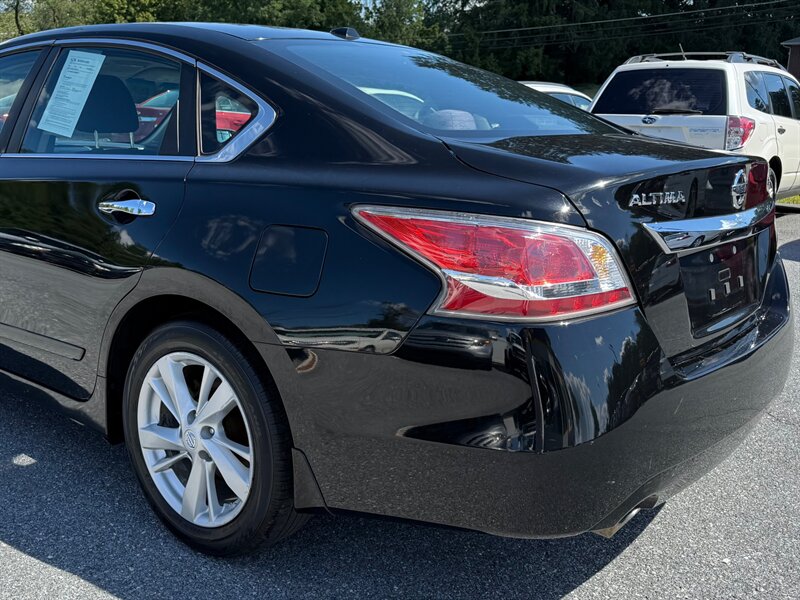 2015 Nissan Altima 2.5   - Photo 5 - Jonestown, PA 17038