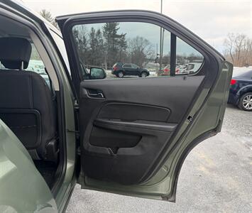 2015 Chevrolet Equinox LT   - Photo 13 - Jonestown, PA 17038