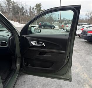 2015 Chevrolet Equinox LT   - Photo 21 - Jonestown, PA 17038