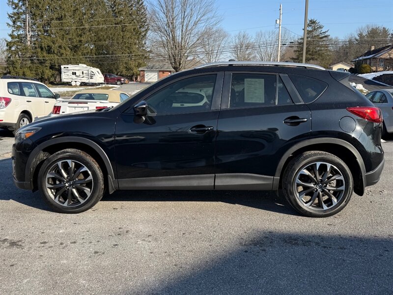2016 Mazda CX-5 Grand Touring   - Photo 1 - Jonestown, PA 17038