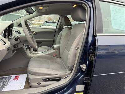 2012 Chevrolet Malibu LT   - Photo 9 - Jonestown, PA 17038