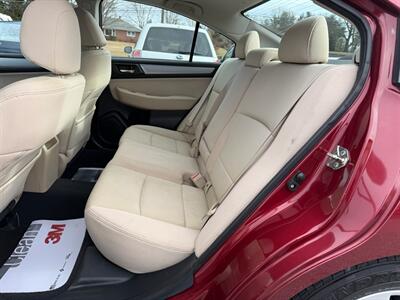 2016 Subaru Legacy 2.5i Premium   - Photo 10 - Jonestown, PA 17038