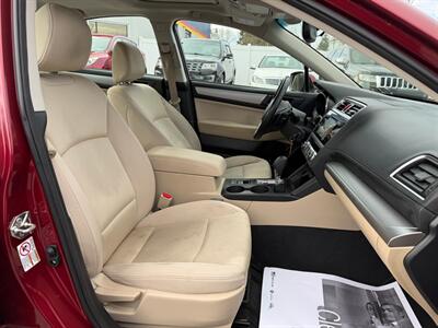 2016 Subaru Legacy 2.5i Premium   - Photo 16 - Jonestown, PA 17038