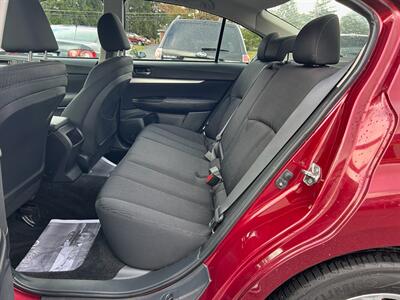 2011 Subaru Legacy 2.5i Premium   - Photo 15 - Jonestown, PA 17038