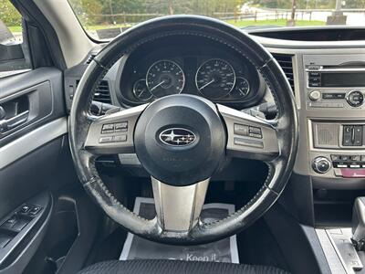 2011 Subaru Legacy 2.5i Premium   - Photo 8 - Jonestown, PA 17038