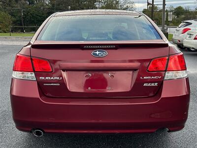 2011 Subaru Legacy 2.5i Premium   - Photo 6 - Jonestown, PA 17038