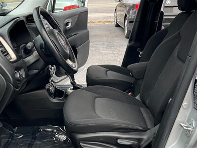 2016 Jeep Renegade Latitude   - Photo 24 - Jonestown, PA 17038