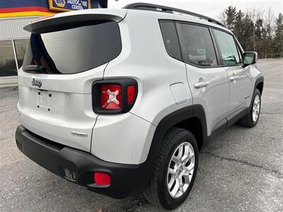 2016 Jeep Renegade Latitude   - Photo 13 - Jonestown, PA 17038