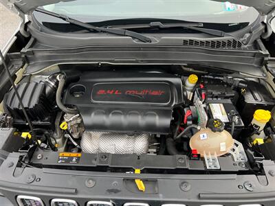 2016 Jeep Renegade Latitude   - Photo 34 - Jonestown, PA 17038