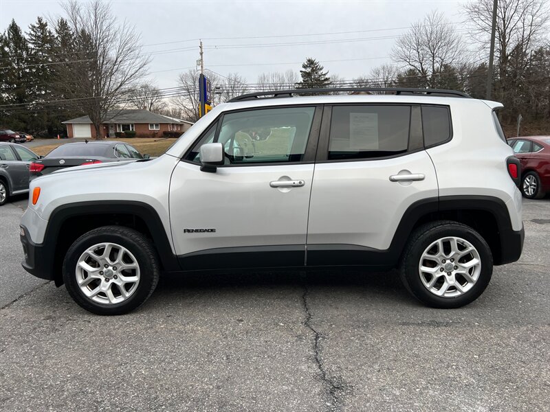 2016 Jeep Renegade Latitude - Photo 1 - Jonestown, PA 17038