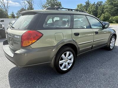2006 Subaru Outback 2.5i - Photo 6 - Jonestown, PA 17038