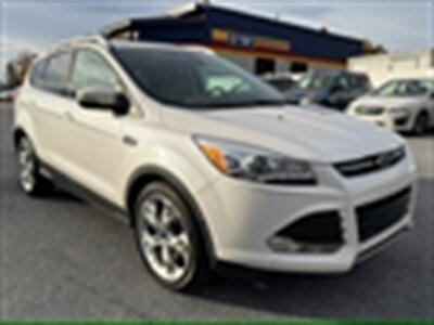 2014 Ford Escape Titanium   - Photo 4 - Jonestown, PA 17038
