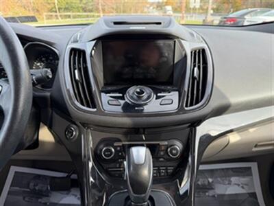 2014 Ford Escape Titanium   - Photo 16 - Jonestown, PA 17038