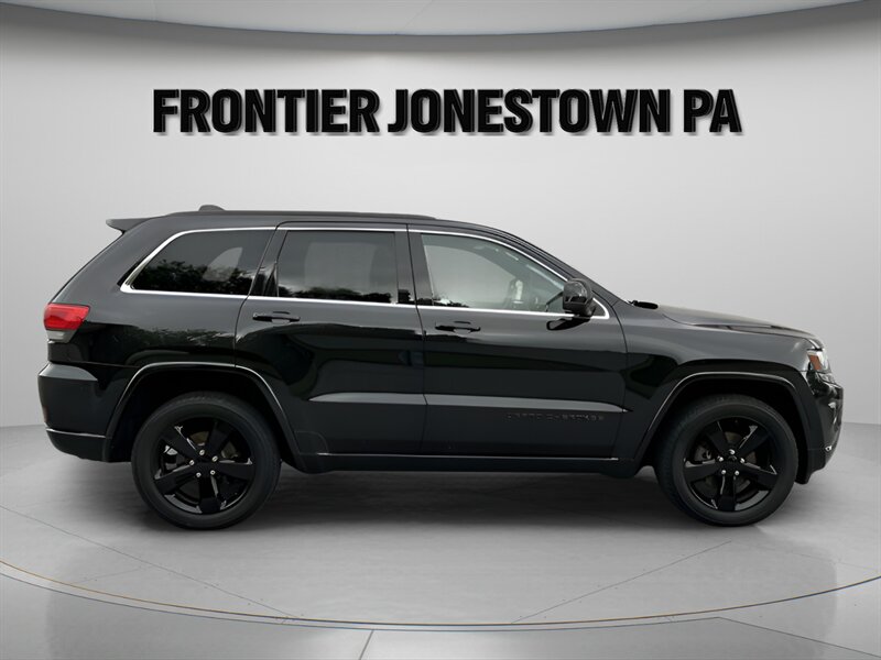 2015 Jeep Grand Cherokee Laredo - Photo 5 - Jonestown, PA 17038
