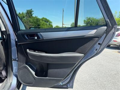 2018 Subaru Outback 2.5i Premium - Photo 13 - Jonestown, PA 17038