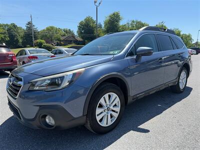 2018 Subaru Outback 2.5i Premium - Photo 2 - Jonestown, PA 17038