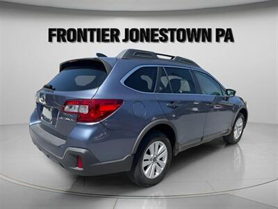 2018 Subaru Outback 2.5i Premium   - Photo 5 - Jonestown, PA 17038