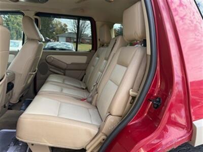 2009 Ford Explorer Eddie Bauer   - Photo 11 - Jonestown, PA 17038