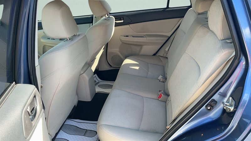 2013 Subaru XV Crosstrek 2.0i Premium - Photo 13 - Jonestown, PA 17038
