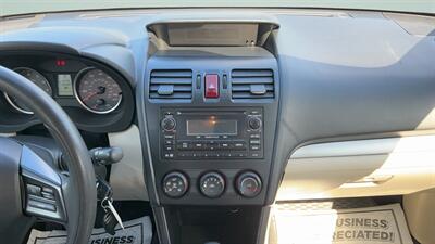 2013 Subaru XV Crosstrek 2.0i Premium - Photo 6 - Jonestown, PA 17038