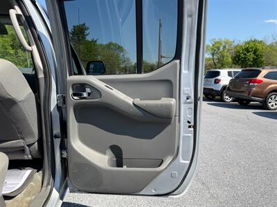 2016 Nissan Frontier Sv   - Photo 12 - Jonestown, PA 17038