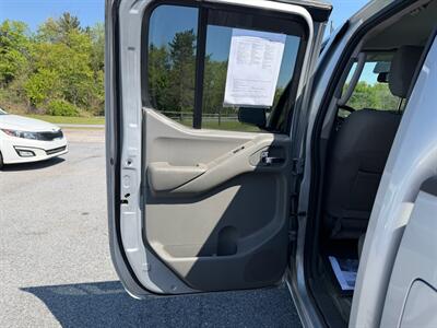 2016 Nissan Frontier Sv   - Photo 11 - Jonestown, PA 17038