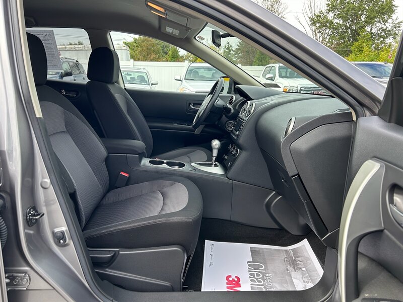 2013 Nissan Rogue S   - Photo 8 - Jonestown, PA 17038