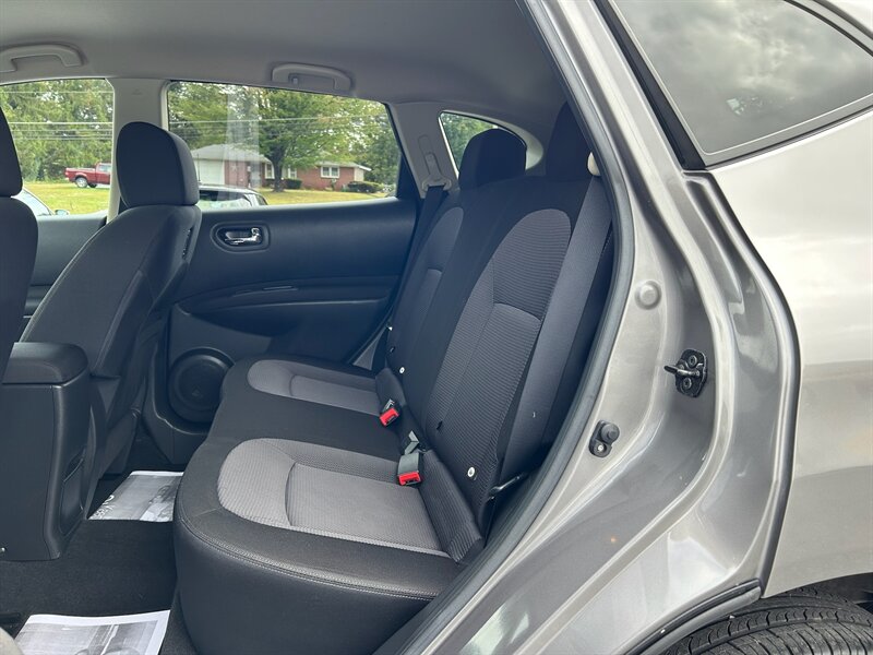 2013 Nissan Rogue S photo 7