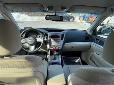 2011 Subaru Outback 2.5i Premium   - Photo 16 - Jonestown, PA 17038