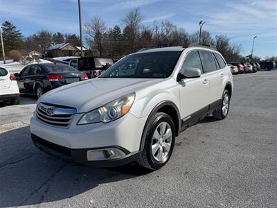 2011 Subaru Outback 2.5i Premium   - Photo 2 - Jonestown, PA 17038