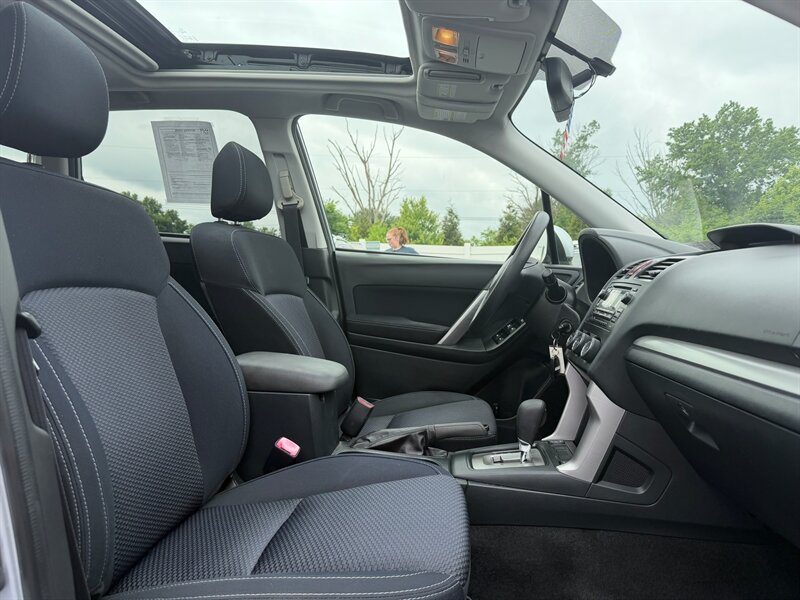 2015 Subaru Forester 2.5i Premium - Photo 18 - Jonestown, PA 17038