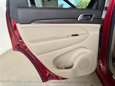 2014 Jeep Grand Cherokee Overland - Photo 13 - Millerstown, PA 17062