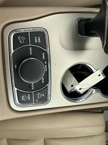 2014 Jeep Grand Cherokee Overland - Photo 27 - Millerstown, PA 17062