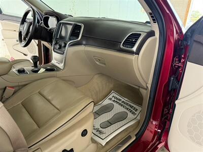 2014 Jeep Grand Cherokee Overland - Photo 23 - Millerstown, PA 17062