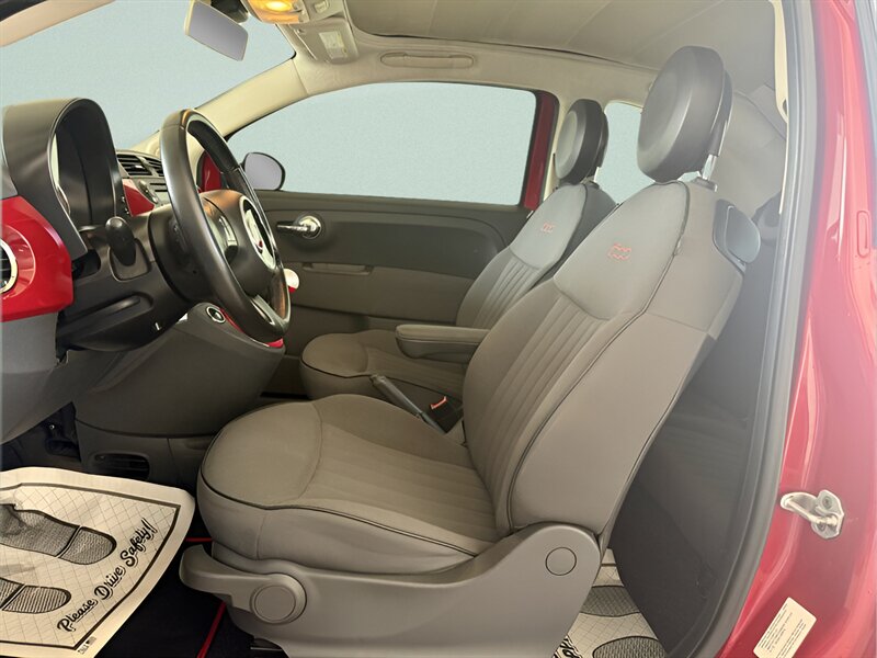 2012 FIAT 500c Lounge - Photo 8 - Jonestown, PA 17038