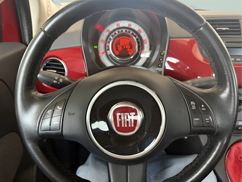 2012 FIAT 500c Lounge - Photo 13 - Jonestown, PA 17038