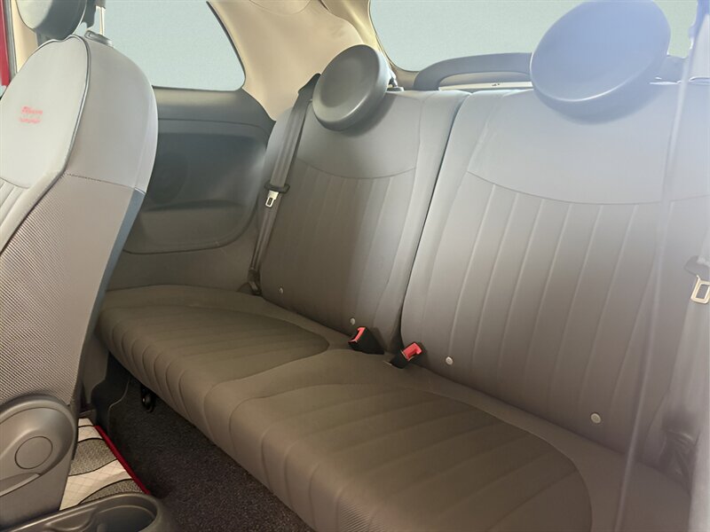 2012 FIAT 500c Lounge - Photo 7 - Jonestown, PA 17038