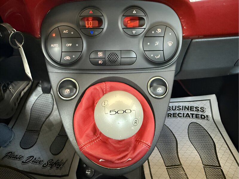 2012 FIAT 500c Lounge - Photo 16 - Jonestown, PA 17038