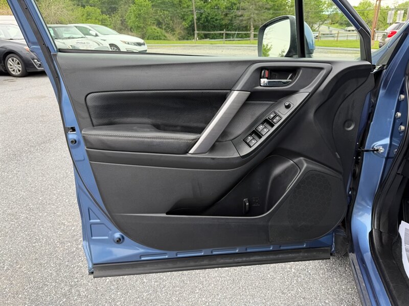 2016 Subaru Forester 2.0XT Premium - Photo 10 - Jonestown, PA 17038