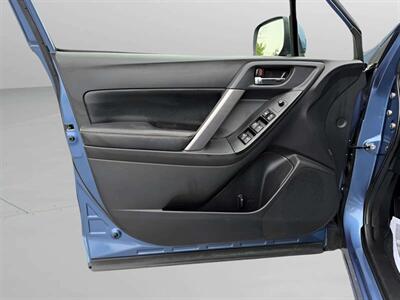 2016 Subaru Forester 2.0XT Premium - Photo 10 - Jonestown, PA 17038