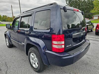 2012 Jeep Liberty Sport   - Photo 2 - Jonestown, PA 17038