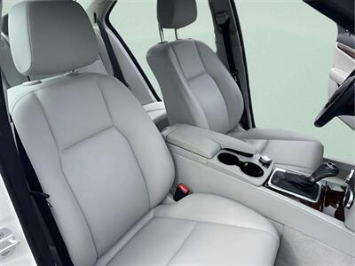2012 Mercedes-Benz C 300 Sport 4MATIC - Photo 14 - Jonestown, PA 17038