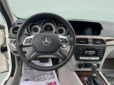 2012 Mercedes-Benz C 300 Sport 4MATIC - Photo 19 - Jonestown, PA 17038