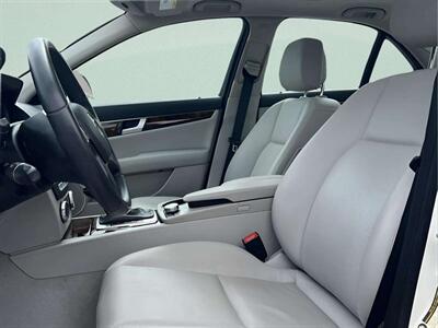 2012 Mercedes-Benz C 300 Sport 4MATIC - Photo 6 - Jonestown, PA 17038