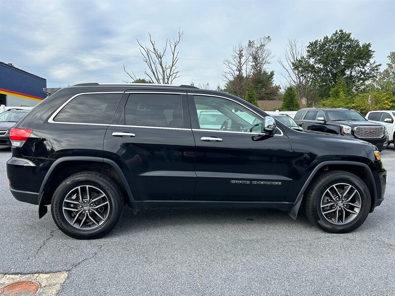 2017 Jeep Grand Cherokee Limited   - Photo 5 - Jonestown, PA 17038