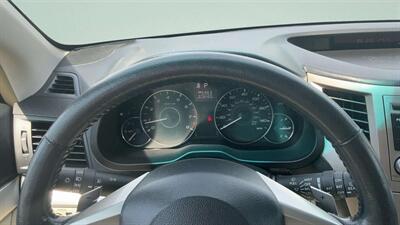 2014 Subaru Outback 2.5i Premium   - Photo 10 - Jonestown, PA 17038
