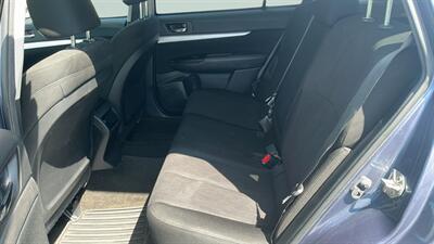 2014 Subaru Outback 2.5i Premium - Photo 15 - Jonestown, PA 17038